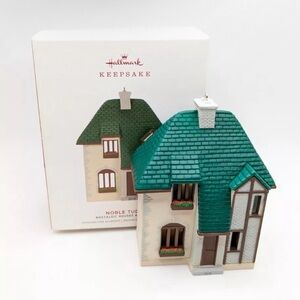 Hallmark Keepsake - NOBLE TUDOR Ornament NIB Xmas Christmas